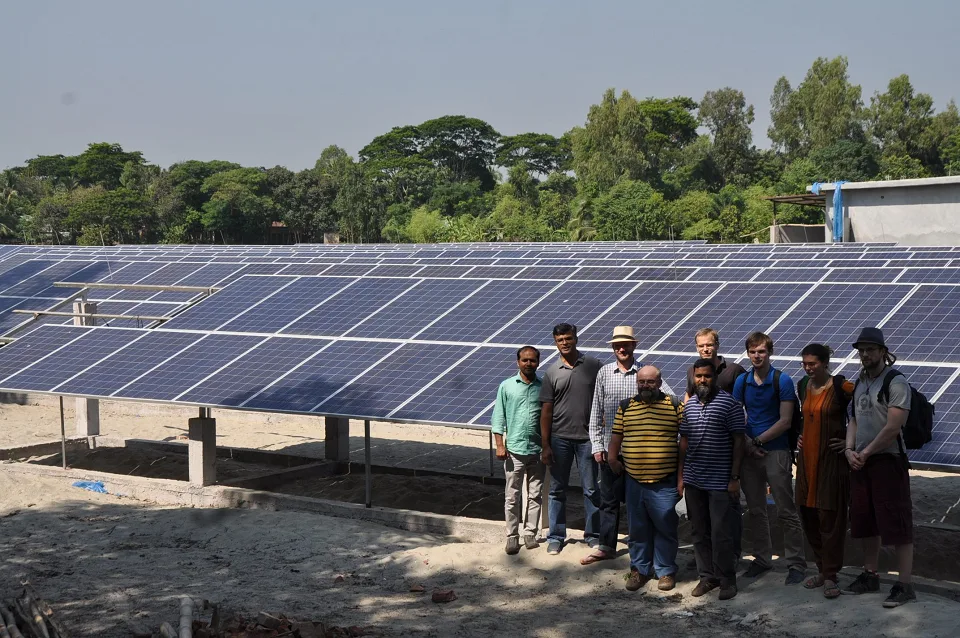 SBL solar mini-grid, Paratoli