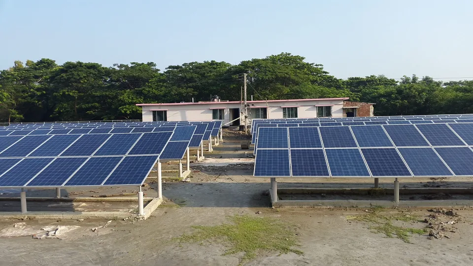SEBL solar mini-grid, North Sakuchia